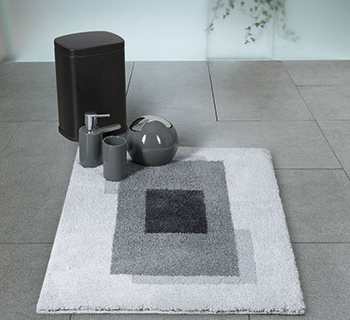 Коврики для ванной и туалета