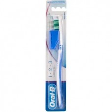 Зубная щетка ORAL-B 1 2 3 CLASSIC CARE 40 1шт